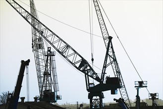 construction cranes. Date : 2008