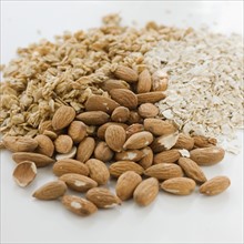 Close up of almonds, granola and oats. Date : 2008