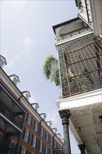 Low angle view of balcony in French Quarter, New Orleans, Louisiana, United States. Date : 2008