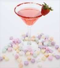Cocktail surrounded by candy hearts. Date : 2008