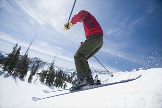 Woman on skis in air. Date : 2008