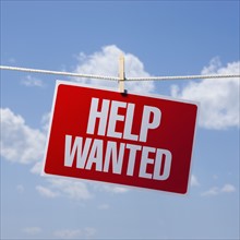 Help wanted on clothes line
