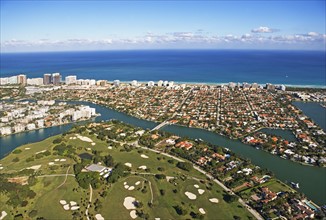 Florida coastline. Photographer: fotog