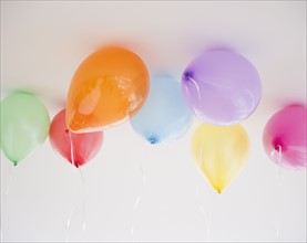 Colorful balloons. Photographe : Jamie Grill