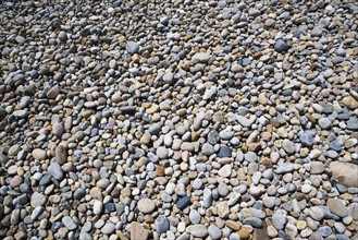 Rocks on the beach. Photo : fotog