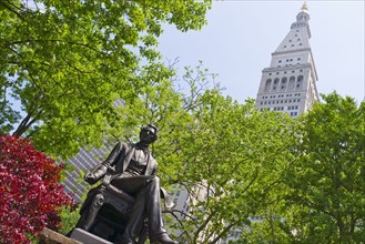 Statue of William Seward in Madison Square Park.