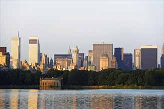USA, New York State, New York City, Skyline with Bloomberg Building, view from Central Park. Photo
