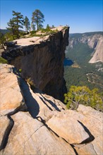 USA, California, Yosemite National Park, Taft Point. Photo : Gary J Weathers