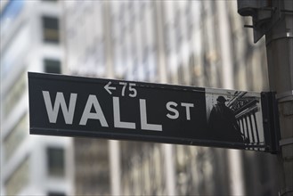 USA, New York City, Manhattan, Wall Street sign. Photo : fotog