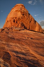 USA, Nevada, Valley of Fire, red rocks. Photo : Gary Weathers