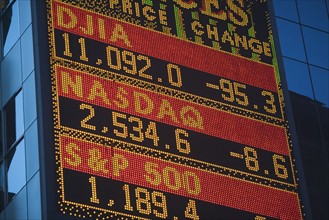 USA, New York State, New York City, Stock exchange report. Photo : fotog