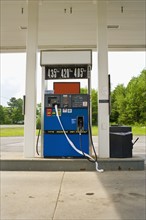 USA, California, Fuel pump. Photo : Noah Clayton