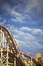 USA, New York City, Coney Island, rollercoaster. Photo : Shawn O'Connor