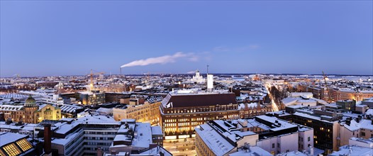 Finland, Helsinki, Uspenski Cathedral and Lutheran Cathedral. Photo: Henryk Sadura