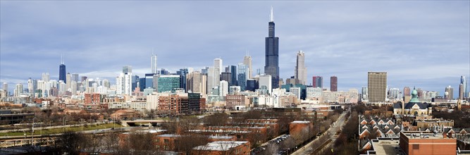 USA, Illinois, Chicago skyline. Photo: Henryk Sadura