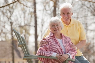USA, Virginia, Richmond, portrait of senior couple in park. Photo : Mark Edward Atkinson