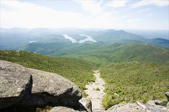 USA, New York State, View of Adirondack Mountains with Lake Placid in background. Photo : Chris