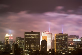 USA, New York State, New York City, City Skyline at night. Photo : fotog