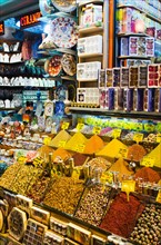 Turkey, Istanbul, Spice market.