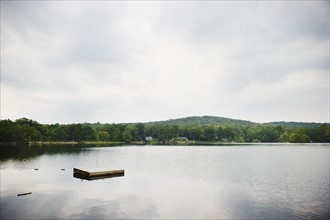 USA, New York, Putnam Valley, Roaring Brook Lake, Landscape. Photo : Jamie Grill