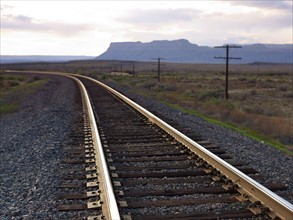 USA, Utah, Desert landscape with railroad track. Photo : John Kelly