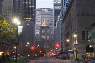 USA, New York State, New York City, Manhattan, skyscrapers on 42nd Street. Photo : fotog