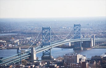 USA, Pennsylvania, Philadelphia, cityscape with Ben Franklin Bridge. Photo : fotog