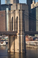USA, New York State, New York City, close-up of Brooklyn Bridge. Photo : fotog