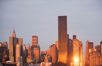 USA, New York State, New York City, Trump World Tower and skyscrapers in Manhattan. Photo : fotog