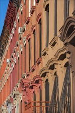 USA, New York, New York City, Brooklyn, Close up of apartment building. Photo : fotog