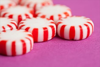 Red and white candies, studio shot. Photo : Sarah M. Golonka
