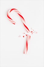 Red and white broken candy cane, studio shot. Photo : Sarah M. Golonka