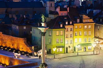 Poland, Warsaw. Castle Square, Sigismund's Column at night. Photo : Henryk Sadura
