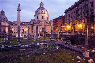 Italy, Rome. Trajan's Column. Photo : Henryk Sadura
