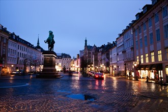 Denmark, Copenhagen. Street scene in early morning. Photo : Henryk Sadura