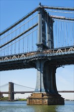 USA, New York state, New York City, Manhattan Bridge and Brooklyn Bridge.