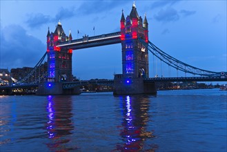 UK, England, London, Tower Bridge at dusk.