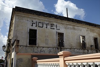 Puerto Rico, Old San Juan, Hotel facade. 
Photo: Winslow Productions