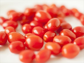 Close-up of goji berries, studio shot. 
Photo : Jessica Peterson