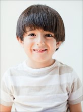 Studio Shot, Portrait of young boy. Photo : Jessica Peterson