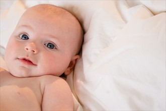 Portrait of baby boy (2-5 months). Photo : Jamie Grill