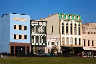 USA, Kentucky, Houses in downtown. Photo : Henryk Sadura