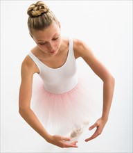 Elevated view of teenage (16-17) ballerina