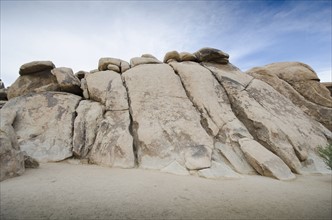 View to rock formations. USA, California, Joshua Tree.
Photo : Chris Hackett