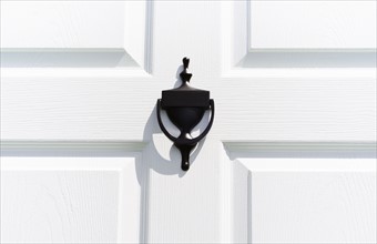 View of door knocker.
Photo : Tetra Images