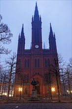 Marktkirche facade illuminated at dawn