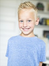 Portrait of blue eyed boy (4-5)