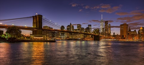 Lower Brooklyn Bridge at sunset. New York City, New York, USA.