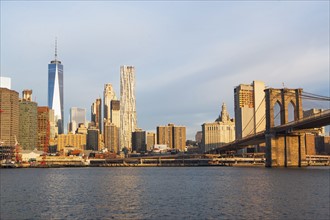 USA, New York State, New York City, Manhattan, Cityscape with Brooklyn Bridge
