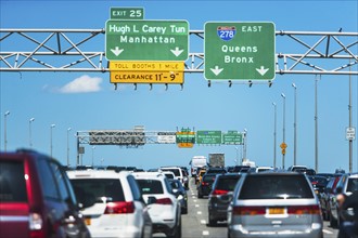 USA, New York State, New York City, Brooklyn and Queens, Car traffic